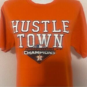 Majestic Houston Astros MLB Hustle Town 2019 World Series T-Shirt Women's Medium